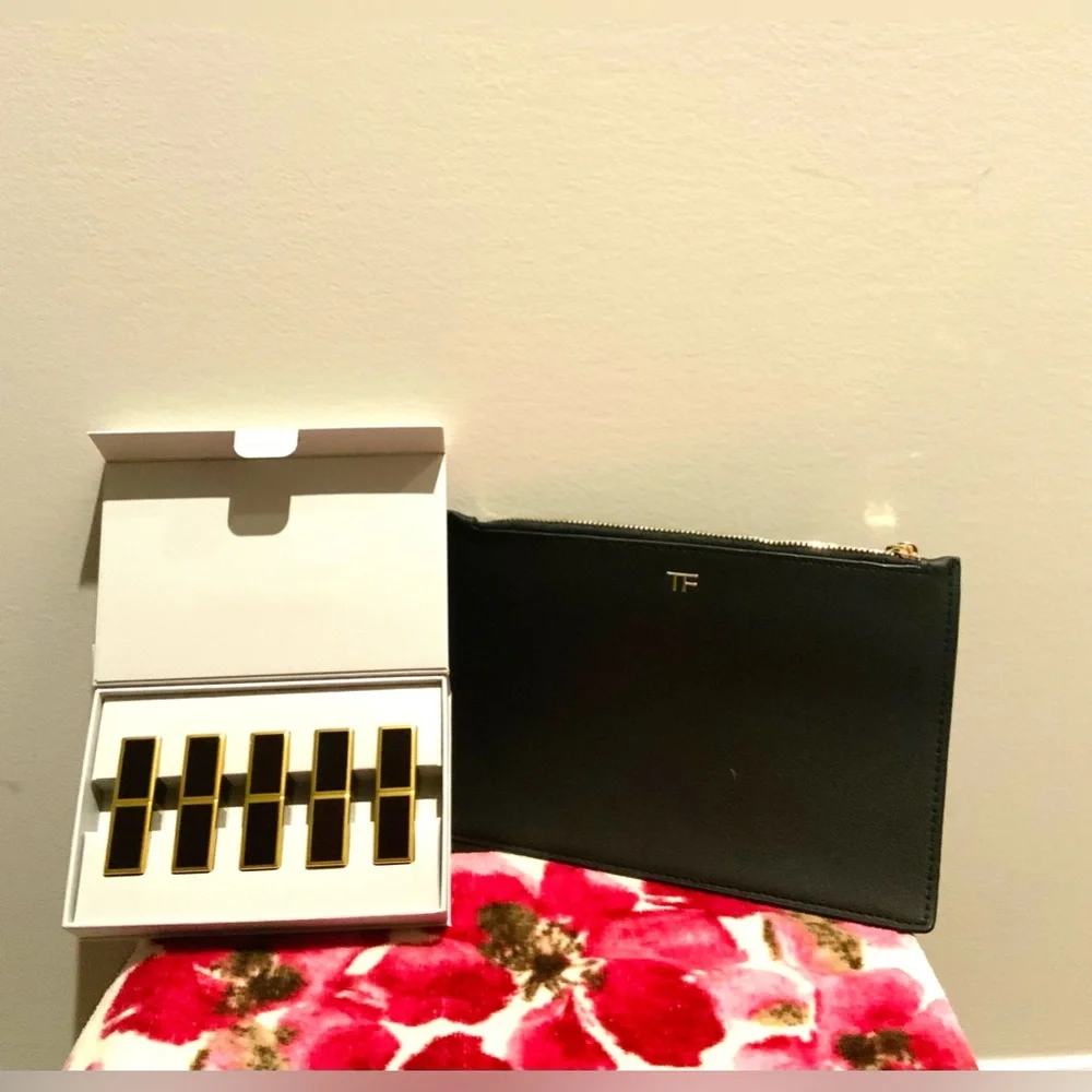 3 x Host pick item - TOM FORD LIP COLOR MINI DELUXE SET 5 x 1 g AND POUCH -